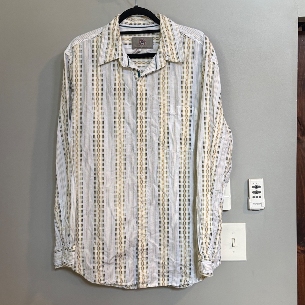 The Territory Ahead Mens Sz L White Yellow Dobby Stripe Cotton Button Down Shirt